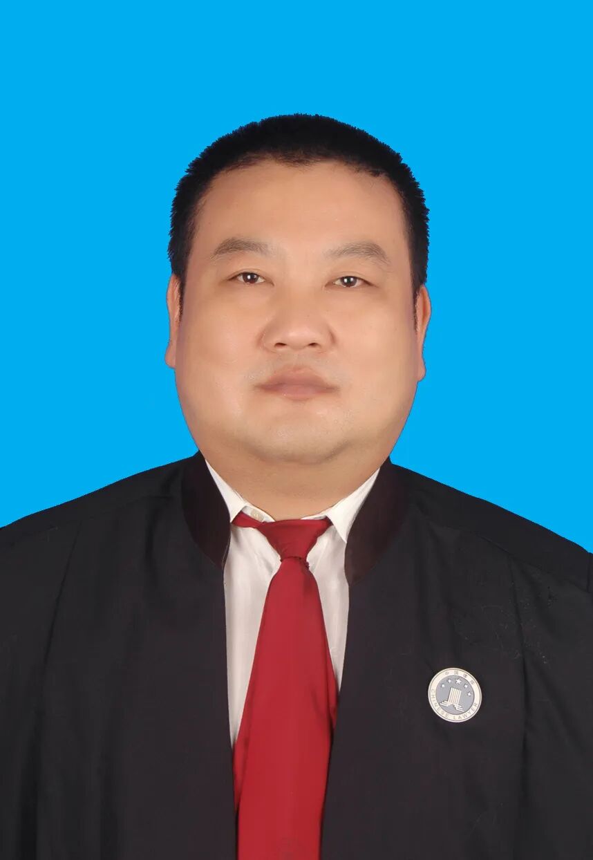 刘雄文律师